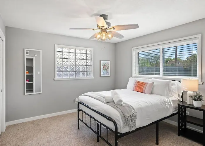 Tucson Oasis | Private Pool & Pet Friendly Tucson
